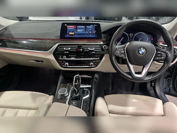 Used BMW 5 Series 2018 for sale - 77029672: Photo