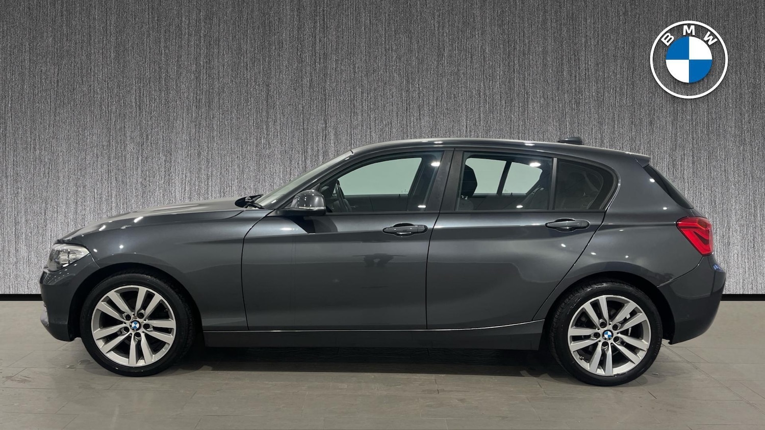Used BMW 1 Series 2017 for sale - 77957887: Photo 3
