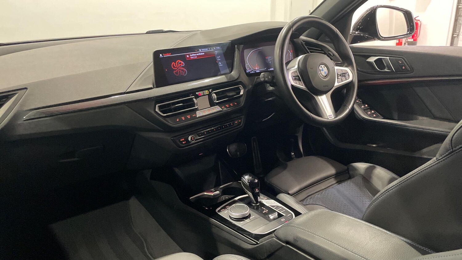 Used BMW 1 Series 2024 for sale - 76760294: Photo 7