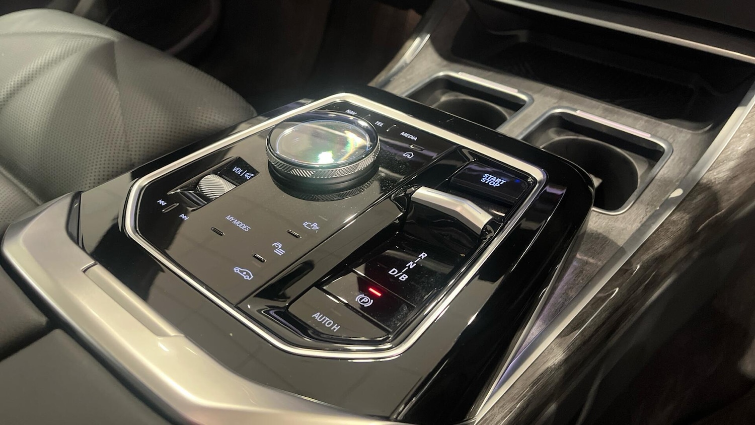 Used BMW i7 2024 for sale - 76760393: Photo 10