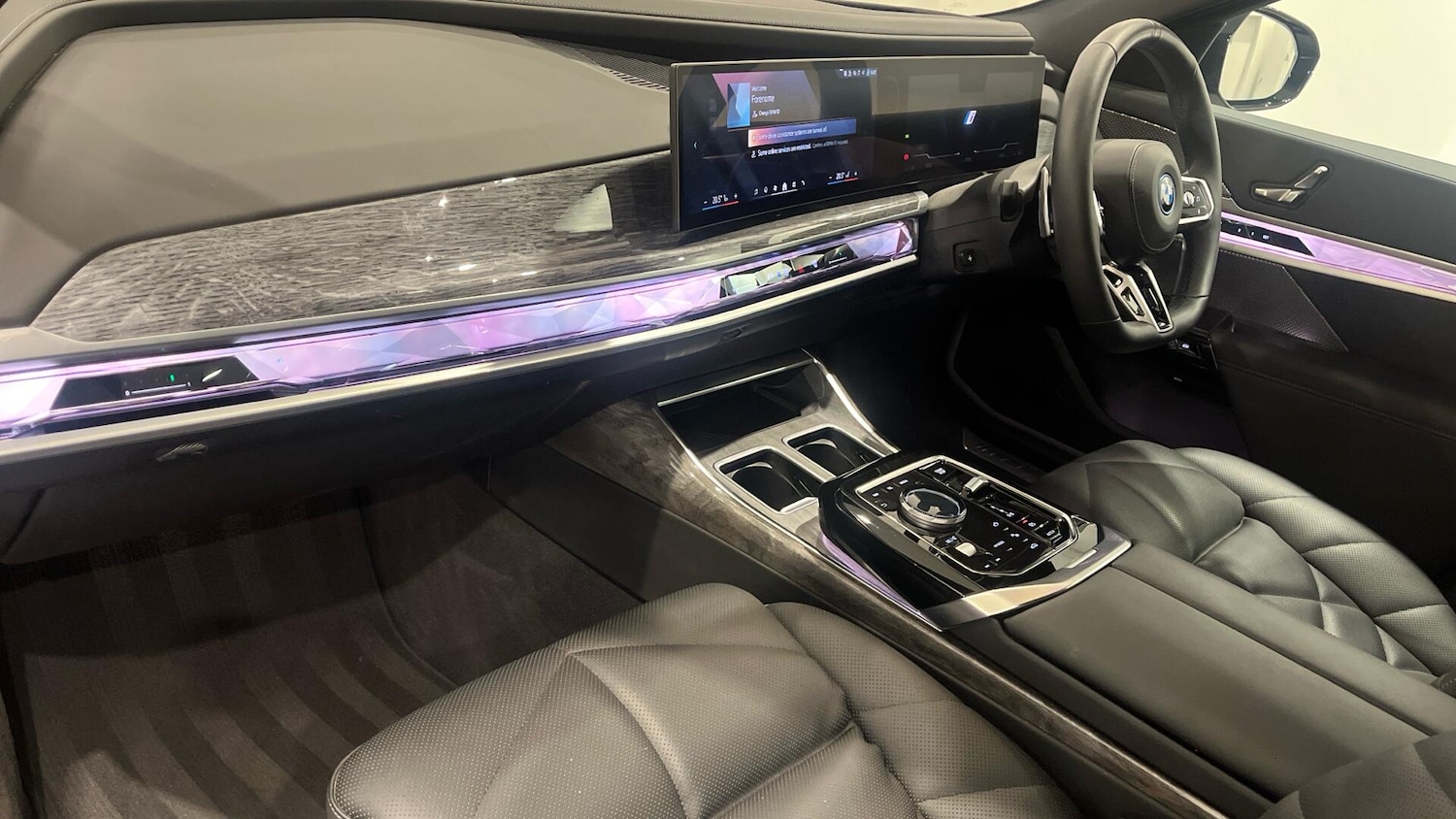 Used BMW i7 2024 for sale - 76760393: Photo 7