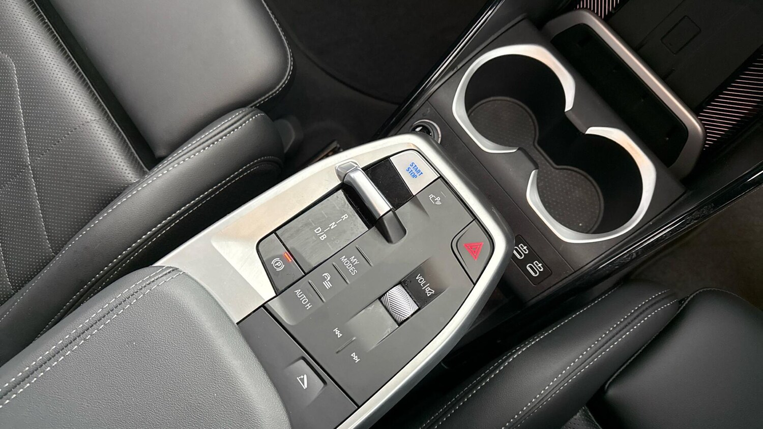 Used BMW iX1 2025 for sale - 77783900: Photo 10