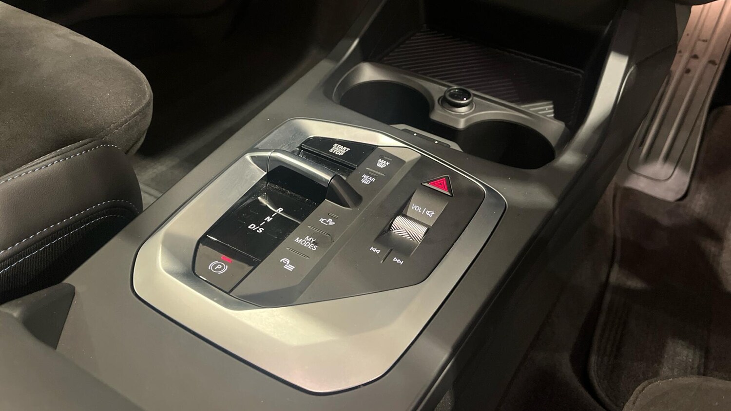 Used BMW 2 Series 2025 for sale - 77190574: Photo 10