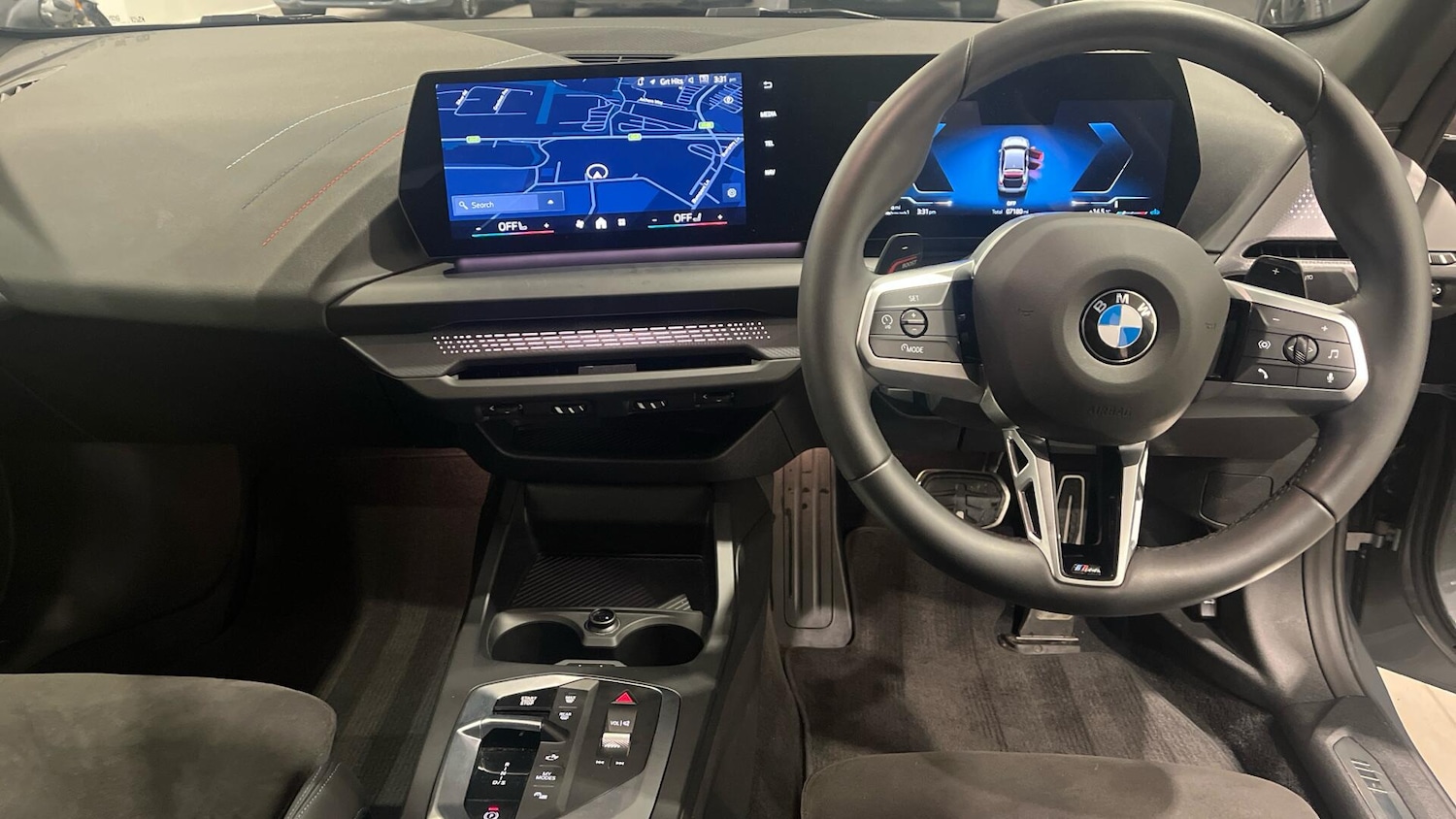 Used BMW 2 Series 2025 for sale - 77190574: Photo 4