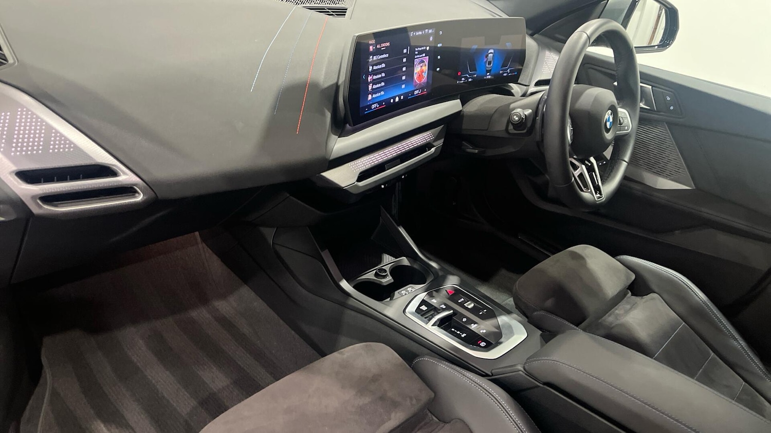 Used BMW 2 Series 2025 for sale - 77190574: Photo 7