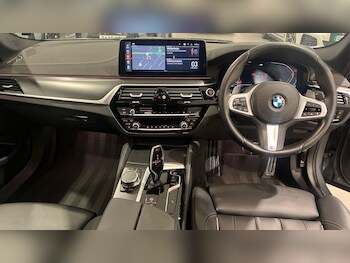 Used BMW 5 Series 2022 for sale - 77377402: Photo