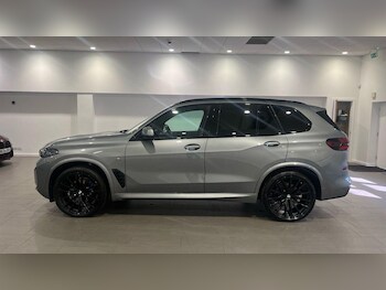 Used BMW X5 2025 for sale - 76760146: Photo