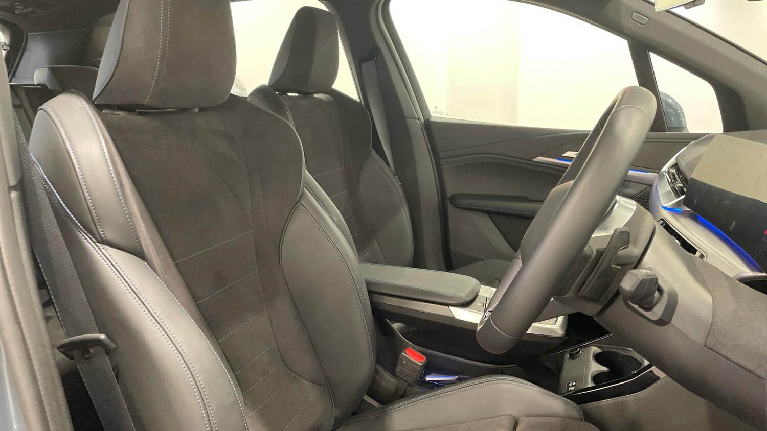 Used BMW 2 Series 2025 for sale - 76765930: Photo 11