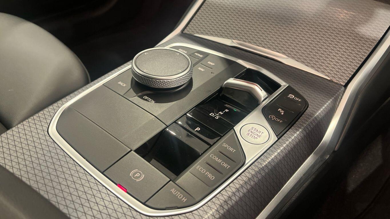 Used BMW 3 Series 2024 for sale - 77073989: Photo 10