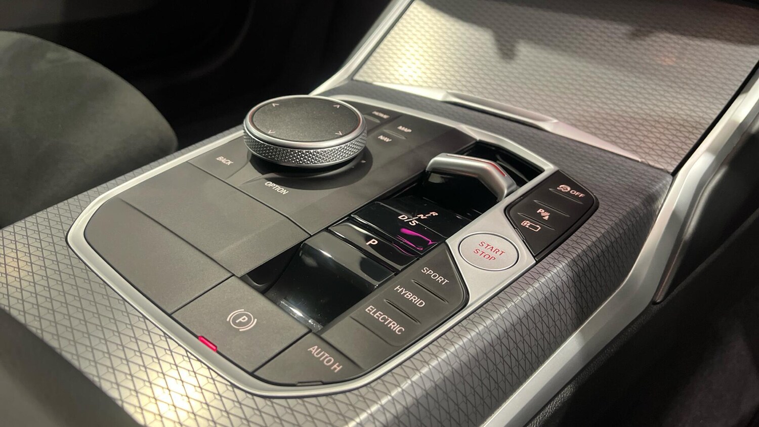 Used BMW 3 Series 2025 for sale - 77306319: Photo 10