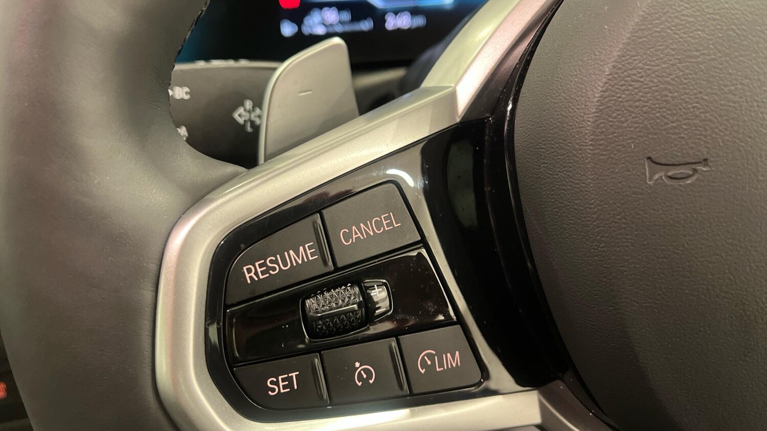 Used BMW 3 Series 2025 for sale - 77306319: Photo 17