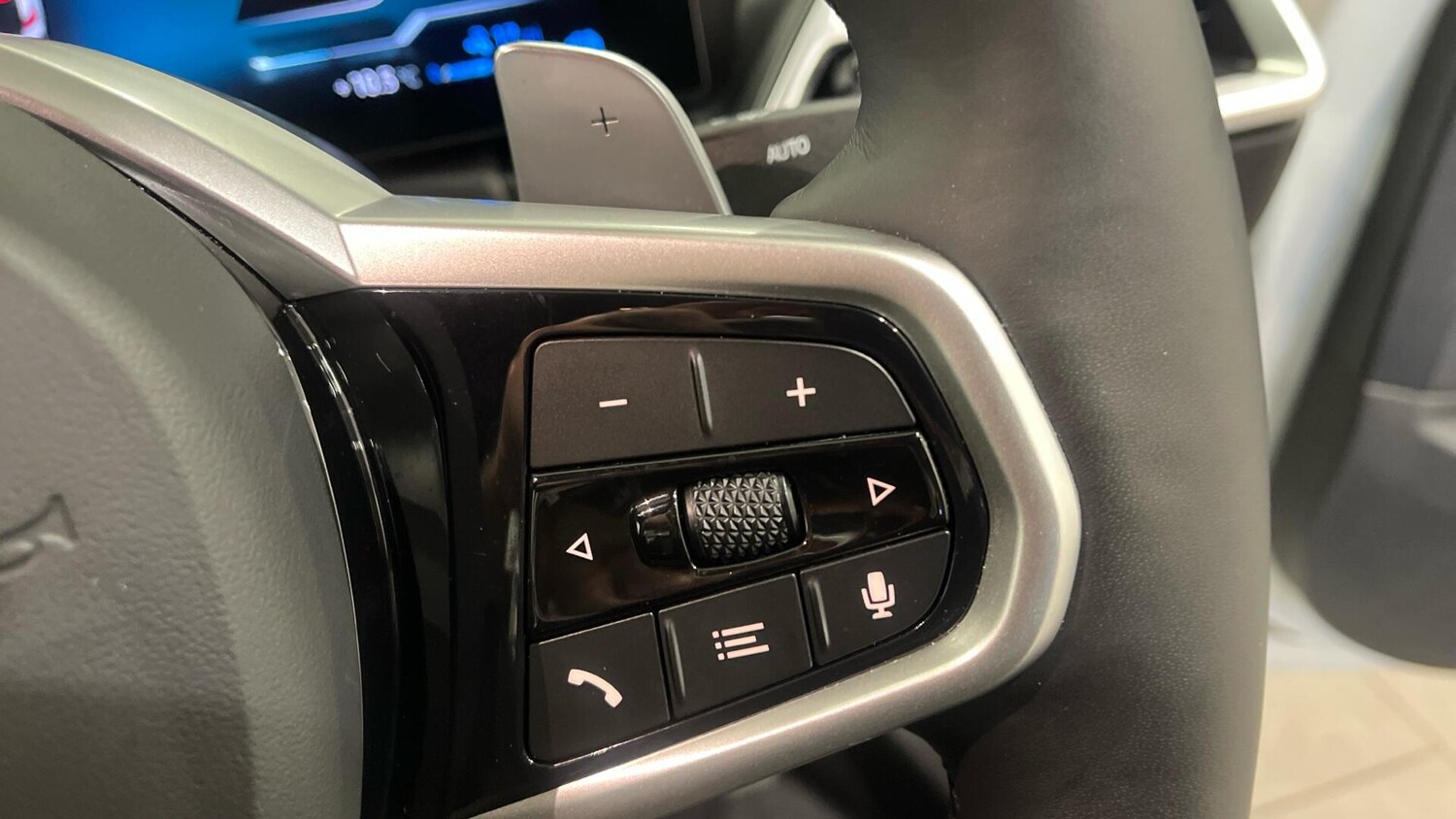 Used BMW 3 Series 2025 for sale - 77306319: Photo 18