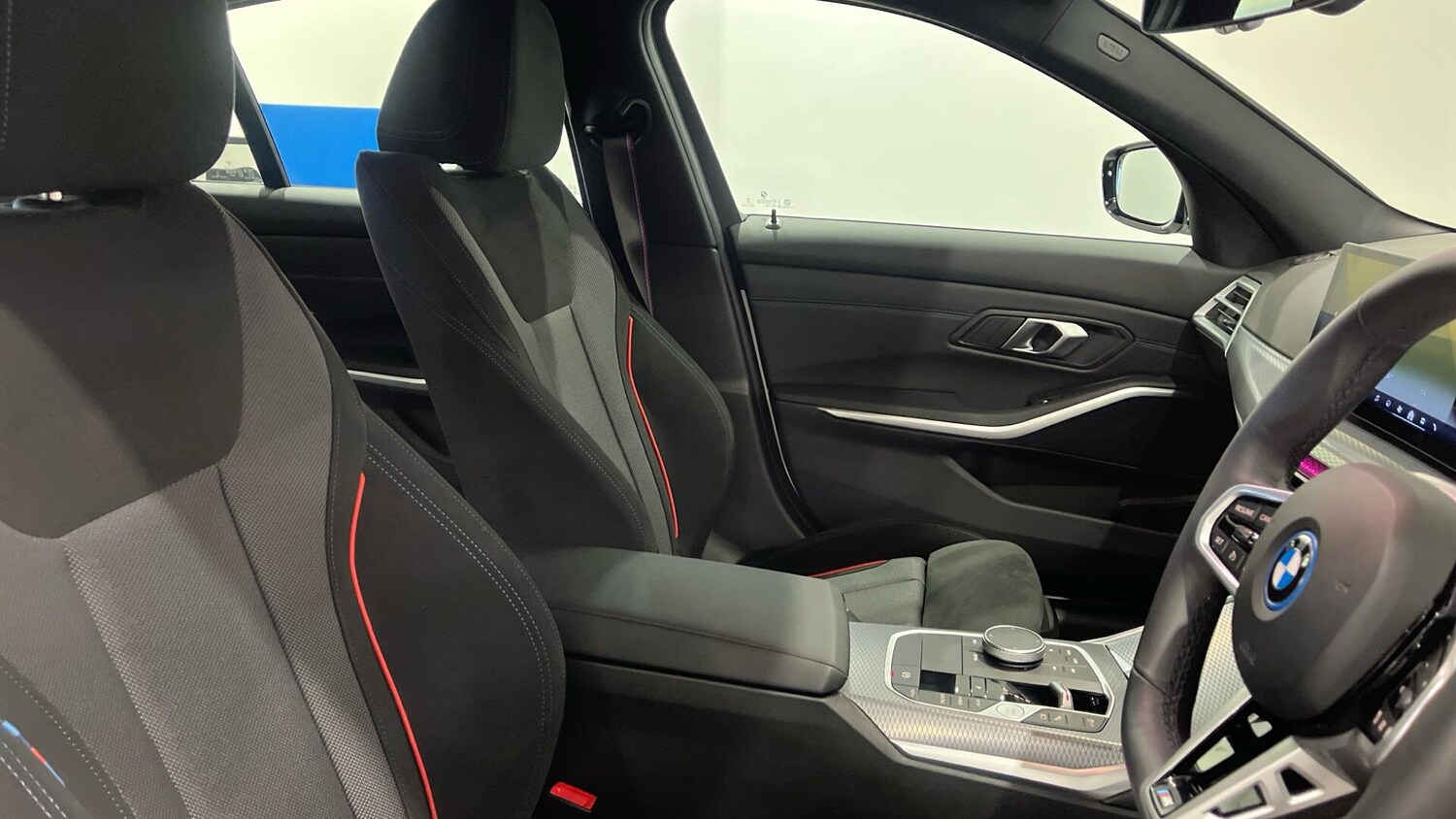 Used BMW 3 Series 2025 for sale - 77306319: Photo 19