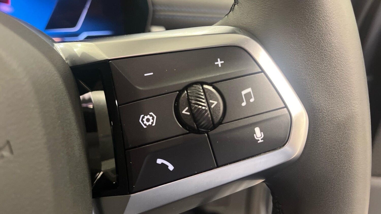 Used BMW iX1 for sale - 77809139: Photo 17