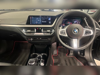 Used BMW 1 Series 2022 for sale - 77737636: Photo