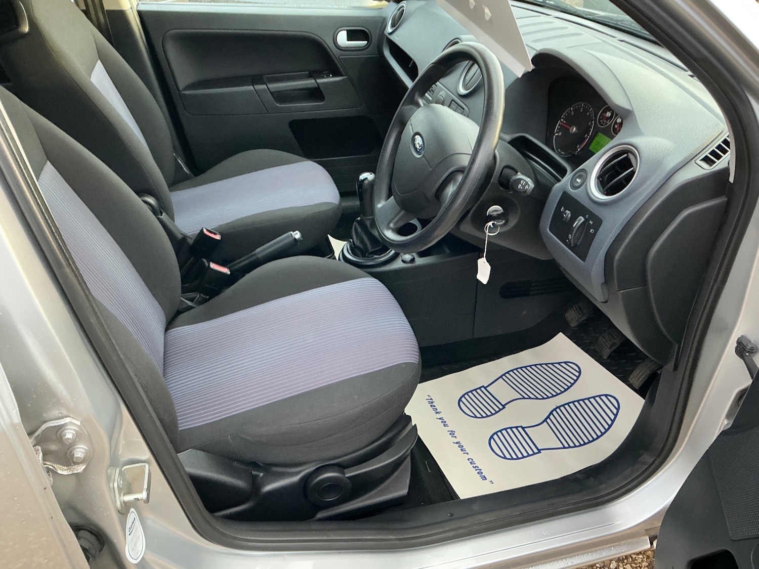 Used Ford Fusion 2009 for sale - 77880925: Photo 10