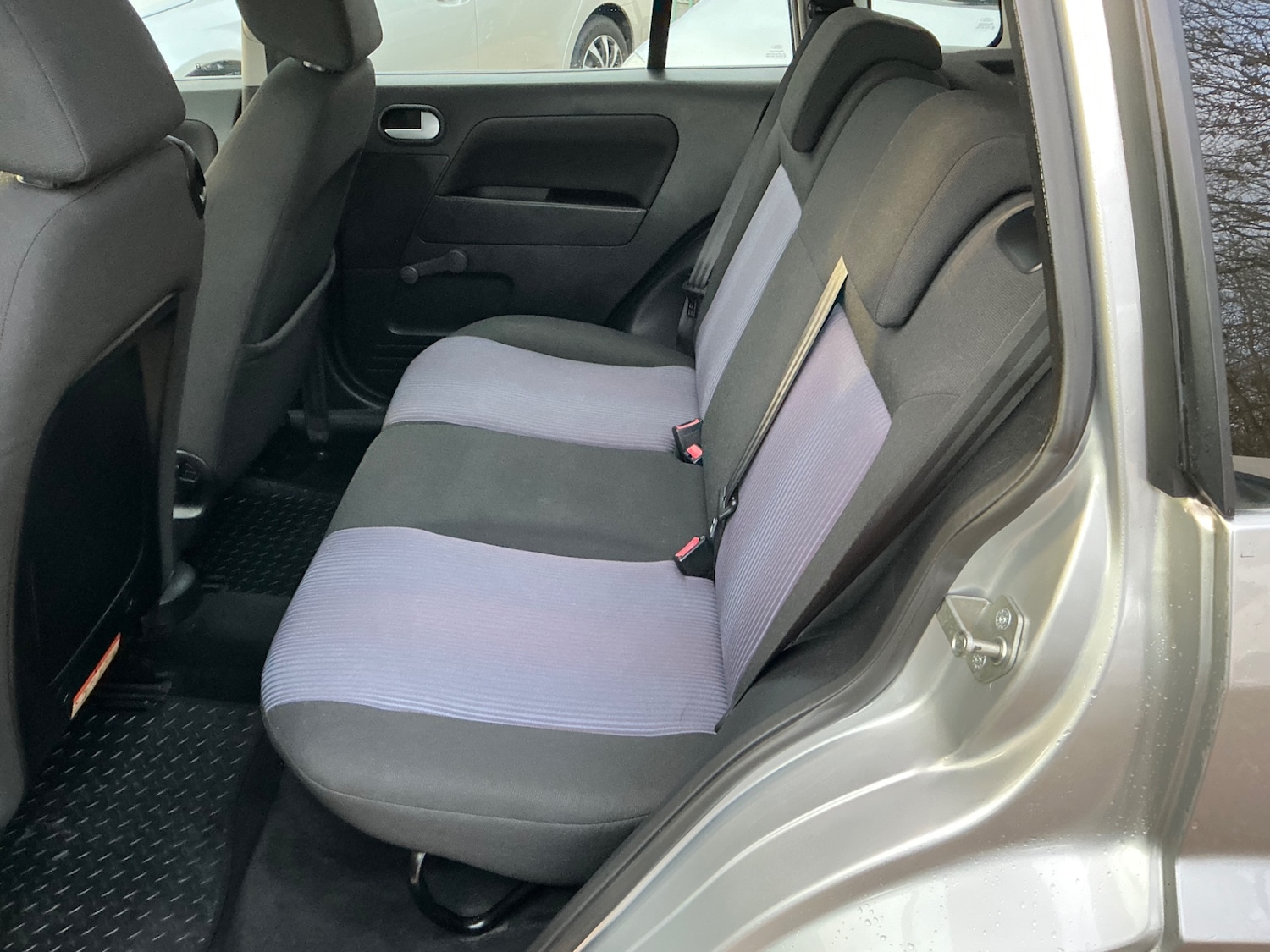 Used Ford Fusion 2009 for sale - 77880925: Photo 8