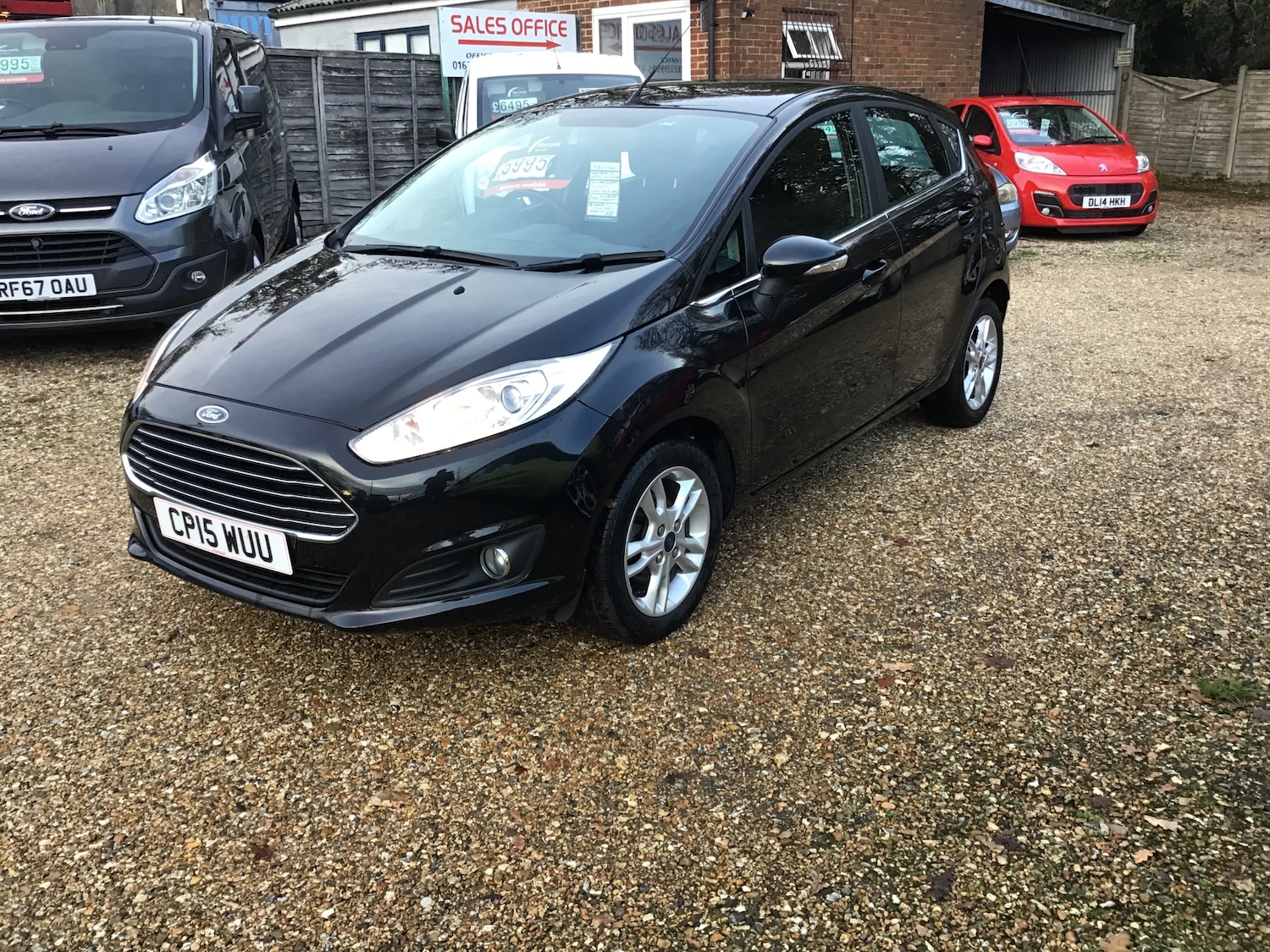 Used Ford Fiesta 2015 for sale - 76709219: Photo 2