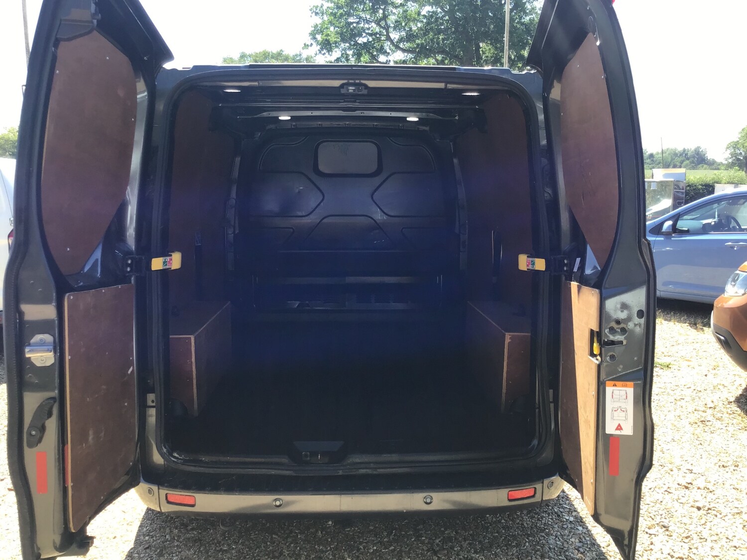 Used Ford Transit Custom 2018 for sale - 75097405: Photo 7