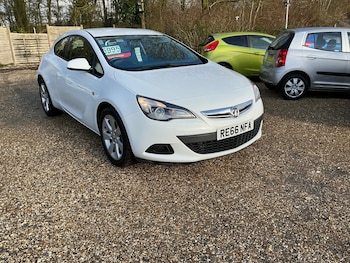 Used Vauxhall Astra GTC 2016 for sale - 77690896: Photo