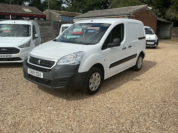 Used Peugeot Partner 2019 for sale - 78757223: Photo