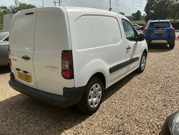 Used Peugeot Partner 2019 for sale - 78757223: Photo