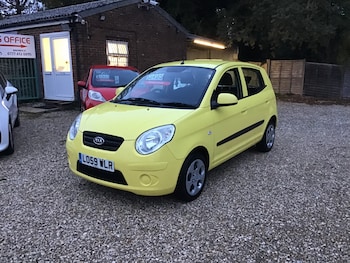 2010 (59) - 1.1 Strike 5dr