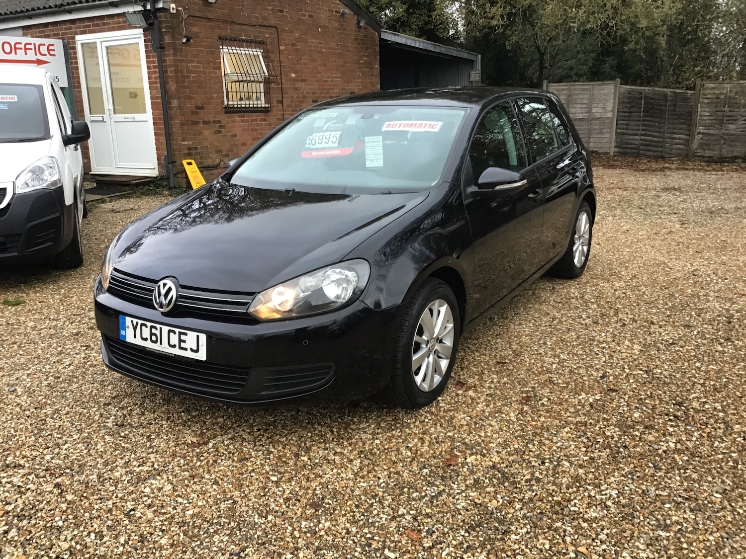 Used Volkswagen Golf 2011 for sale - 76684533: Photo 3