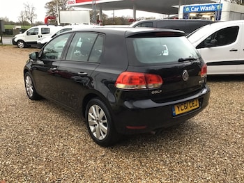 Used Volkswagen Golf 2011 for sale - 76684533: Photo