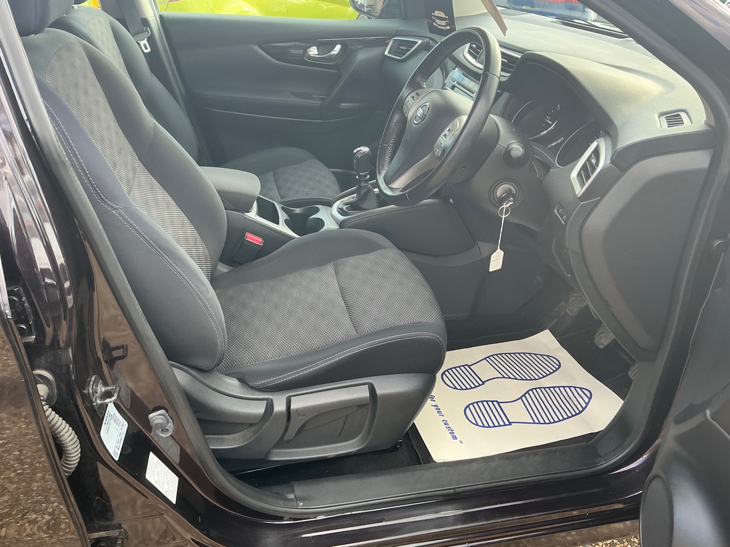 Used Nissan Qashqai 2014 for sale - 77555884: Photo 11