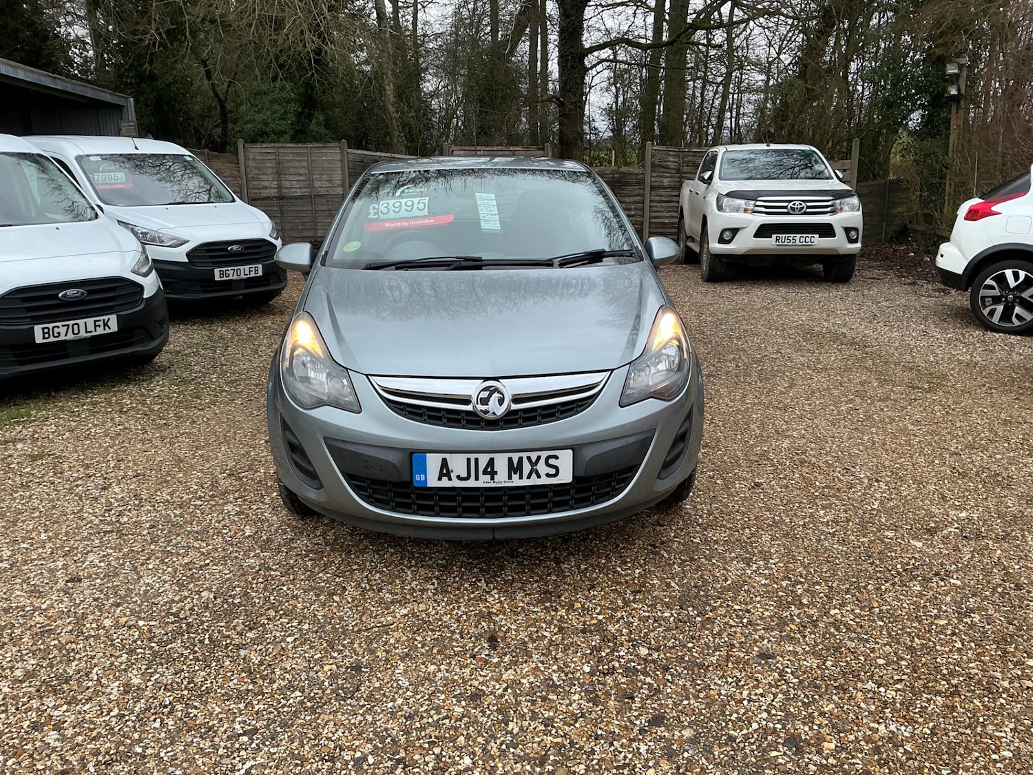 Used Vauxhall Corsa 2014 for sale - 77247648: Photo 2