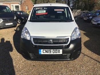 Used Peugeot Partner 2019 for sale - 76613659: Photo