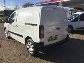 Used Peugeot Partner 2019 for sale - 76613659: Photo