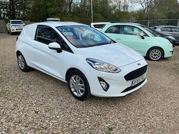 Used Ford Fiesta 2020 for sale - 78270902: Photo