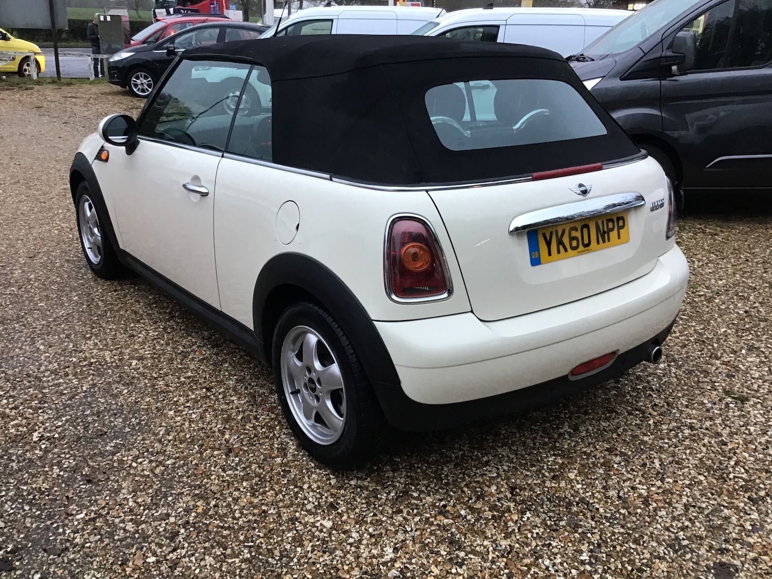 Used MINI Convertible 2010 for sale - 76722418: Photo 9