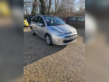 2013 (13) - 1.6 VTi 16V Exclusive 5dr Auto