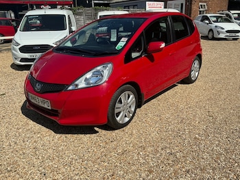 Used Honda Jazz 2014 for sale - 79502824: Photo