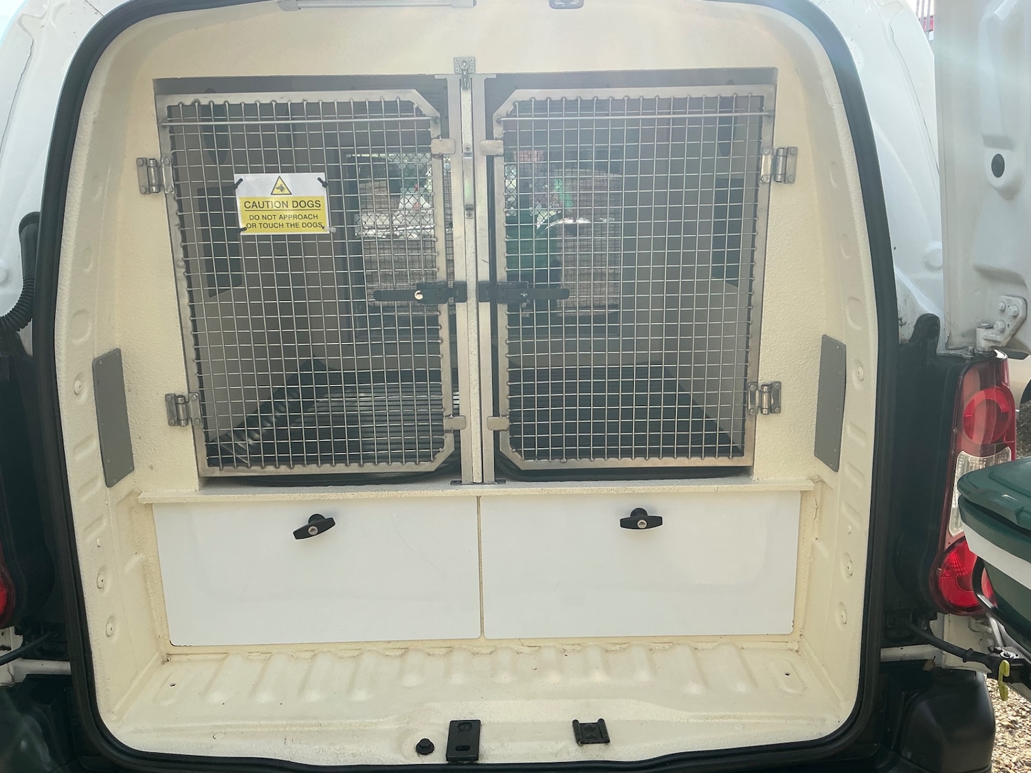 Used Citroen Berlingo 2015 for sale - 77965493: Photo 6