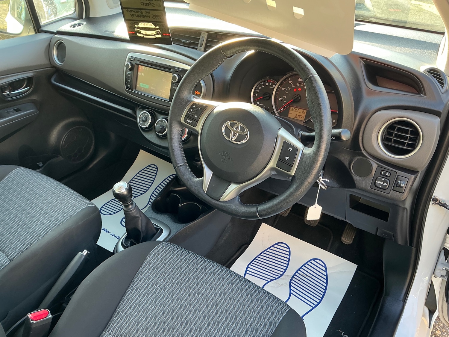 Used Toyota Yaris 2013 for sale - 77080684: Photo 12