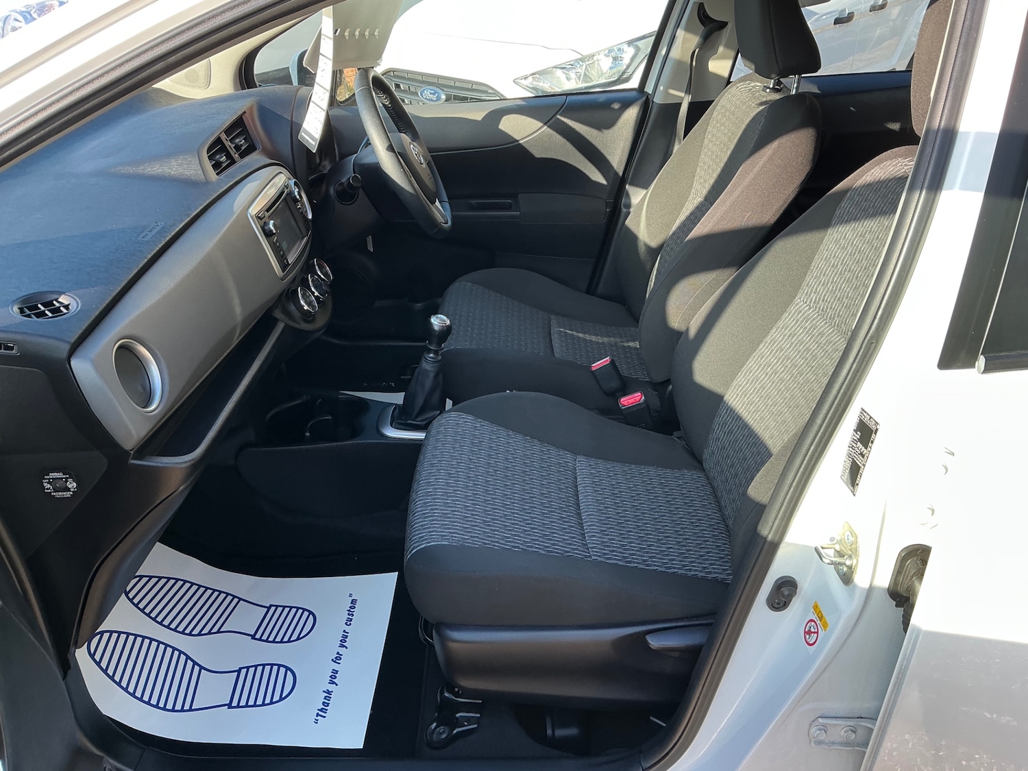 Used Toyota Yaris 2013 for sale - 77080684: Photo 9