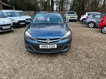 Used Vauxhall Astra 2015 for sale - 77261796: Photo