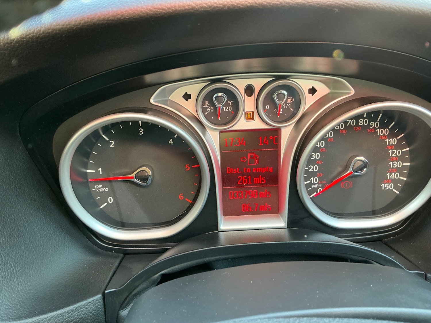 Used Ford Focus 2010 for sale - 78133643: Photo 13