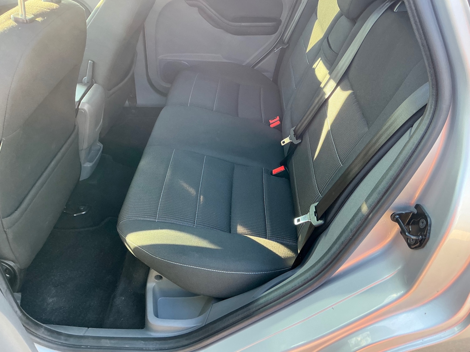 Used Ford Focus 2010 for sale - 78133643: Photo 8