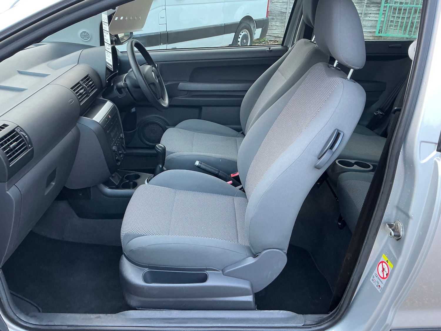 Used Volkswagen Fox 2009 for sale - 77804915: Photo 8