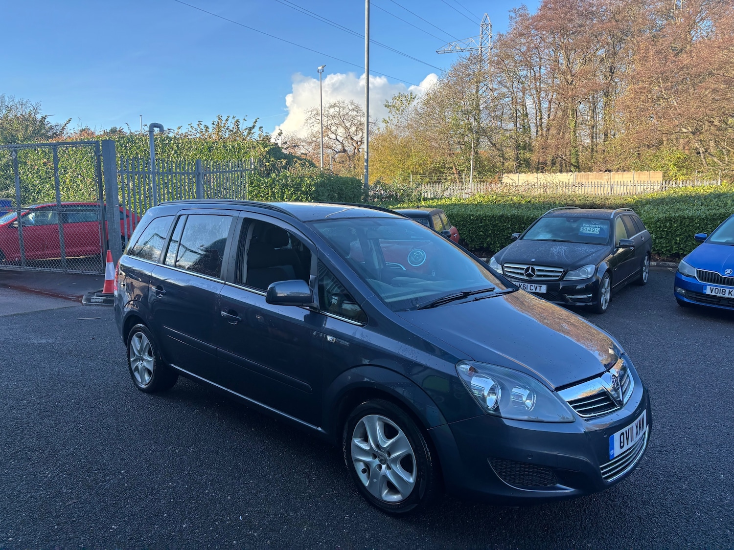 Used Vauxhall Zafira 2011 for sale - 76799600: Photo 2