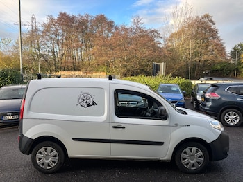 Used Renault Kangoo 2015 for sale - 76758362: Photo