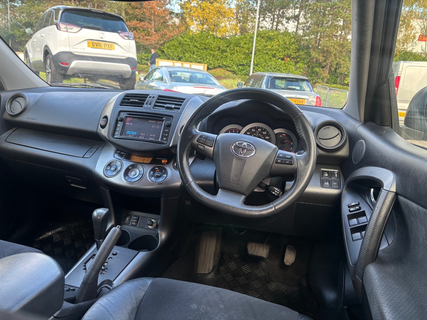 Used Toyota RAV4 2012 for sale - 76387433: Photo 18