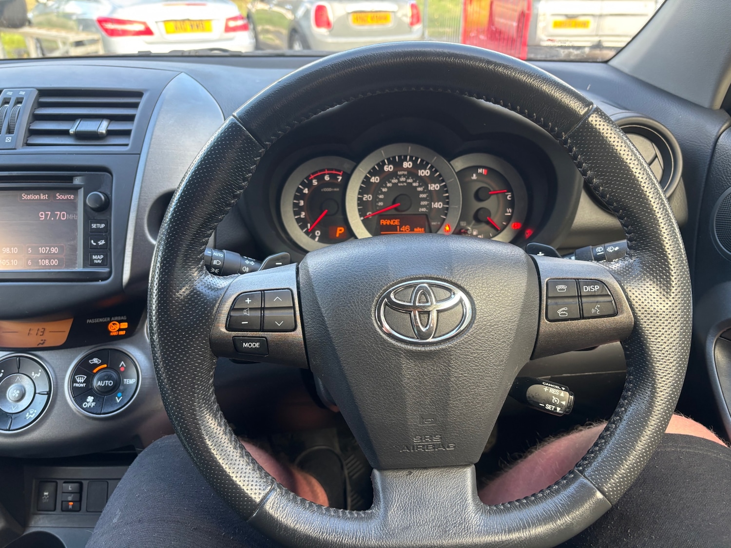 Used Toyota RAV4 2012 for sale - 76387433: Photo 23