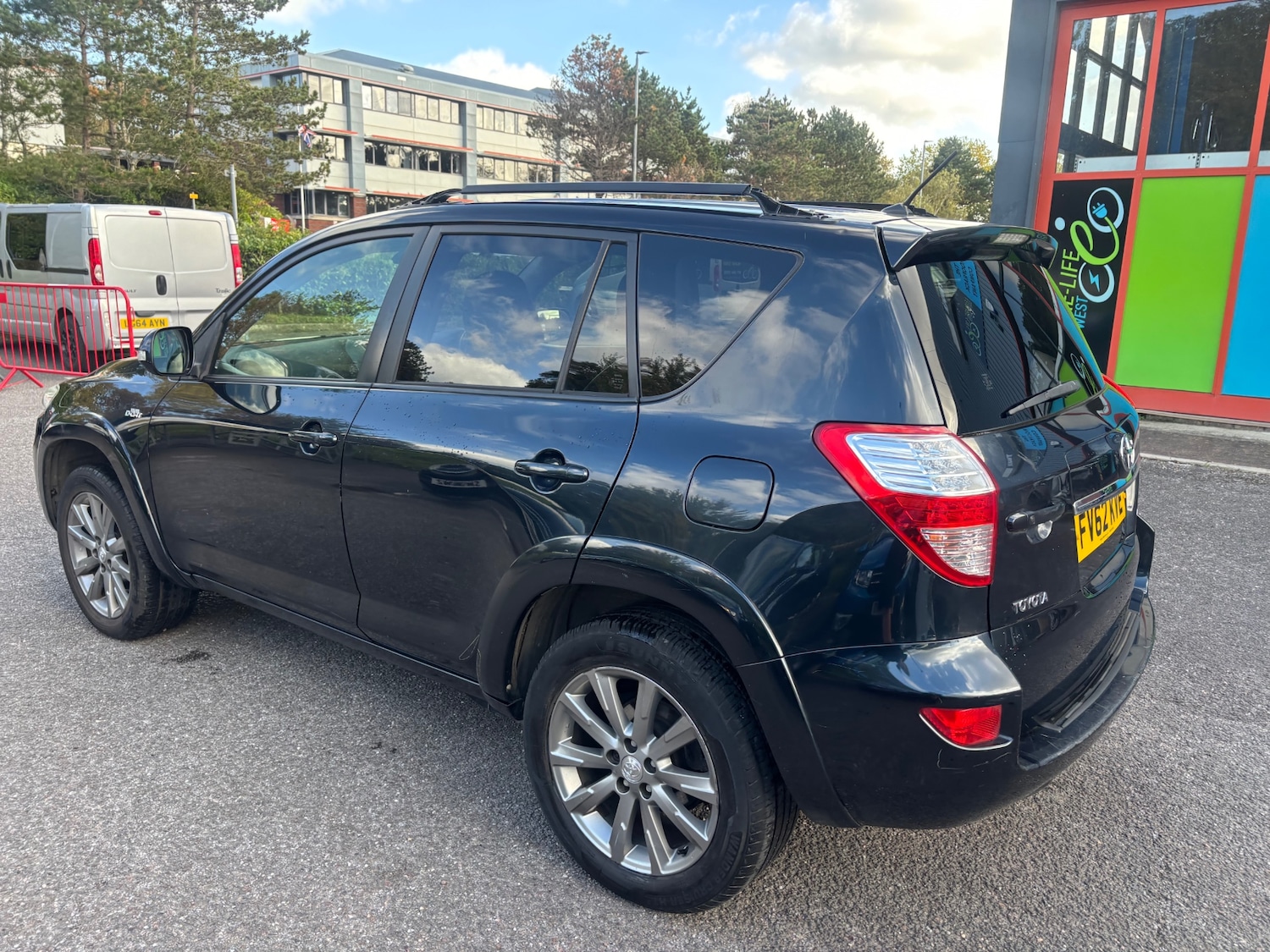 Used Toyota RAV4 2012 for sale - 76387433: Photo 8