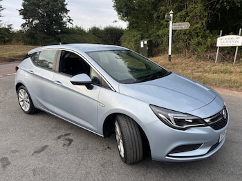 Used Vauxhall Astra 2017 for sale - 75543526: Photo